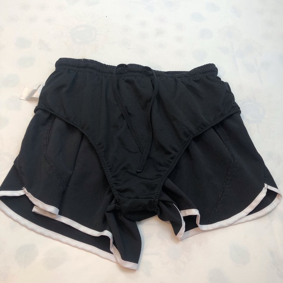 Asics Black White Running Shorts - Picture 6 of 16